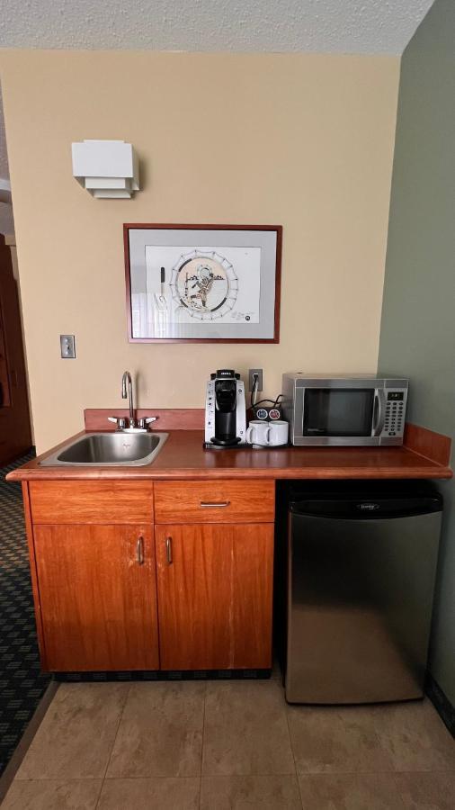 The Frobisher Inn Iqaluit Zewnętrze zdjęcie